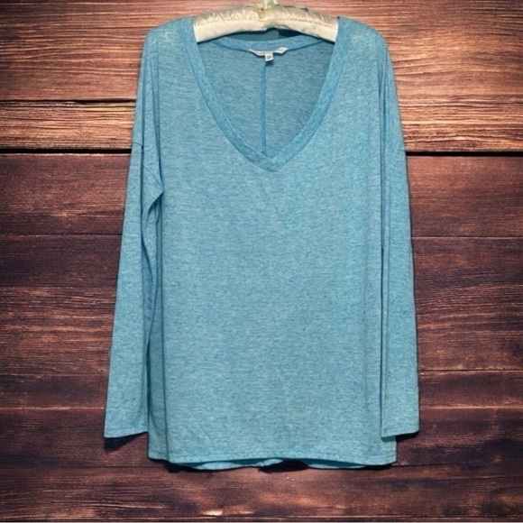 Victoria's Secret Other - VICTORIA’S SECRET LONG SLEEVE SLEEP TOP SIZE SMALL